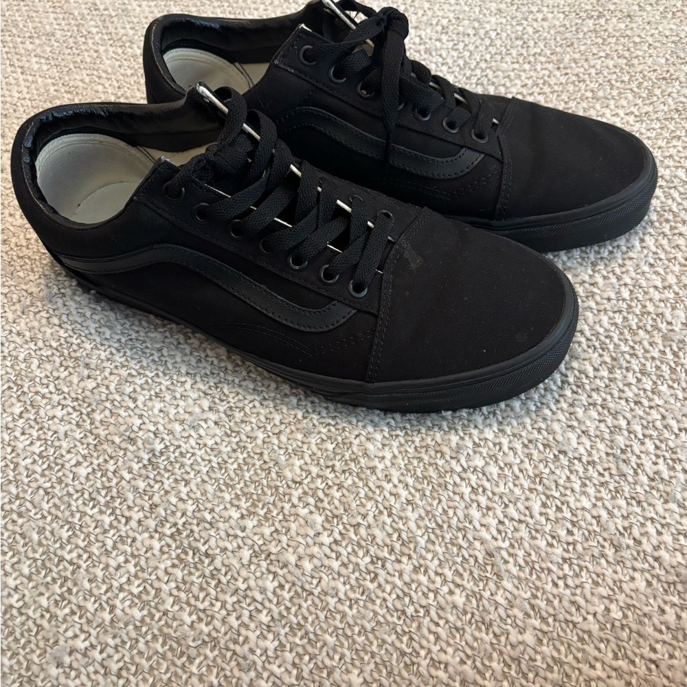 Vans Men's Black Wide Classic Low